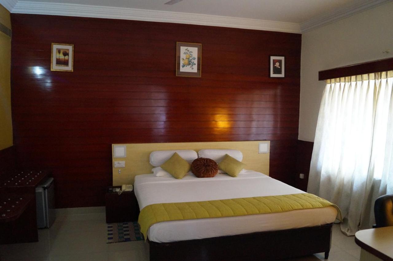 Hotel Badami Court Luaran gambar