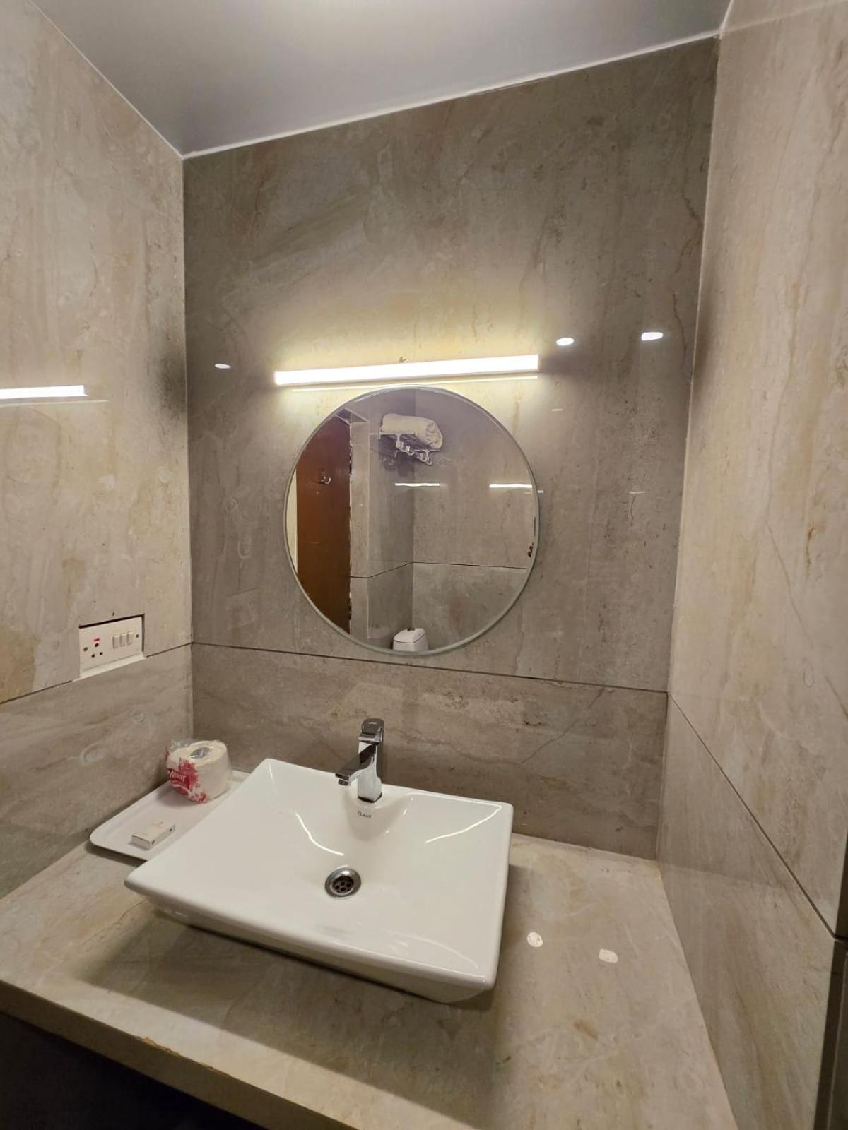 Hotel Badami Court Luaran gambar
