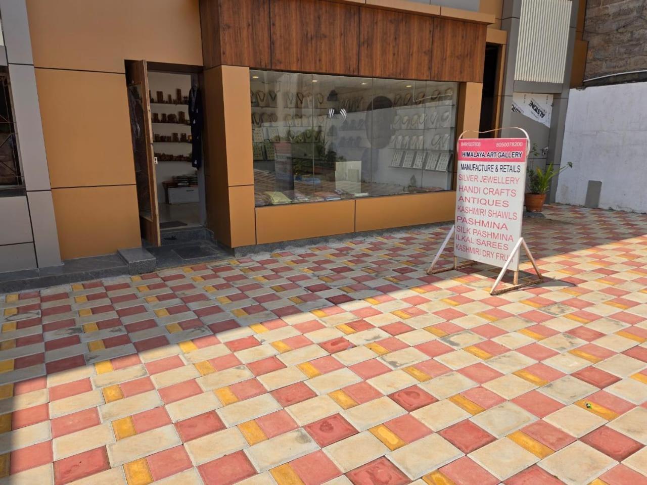 Hotel Badami Court Luaran gambar