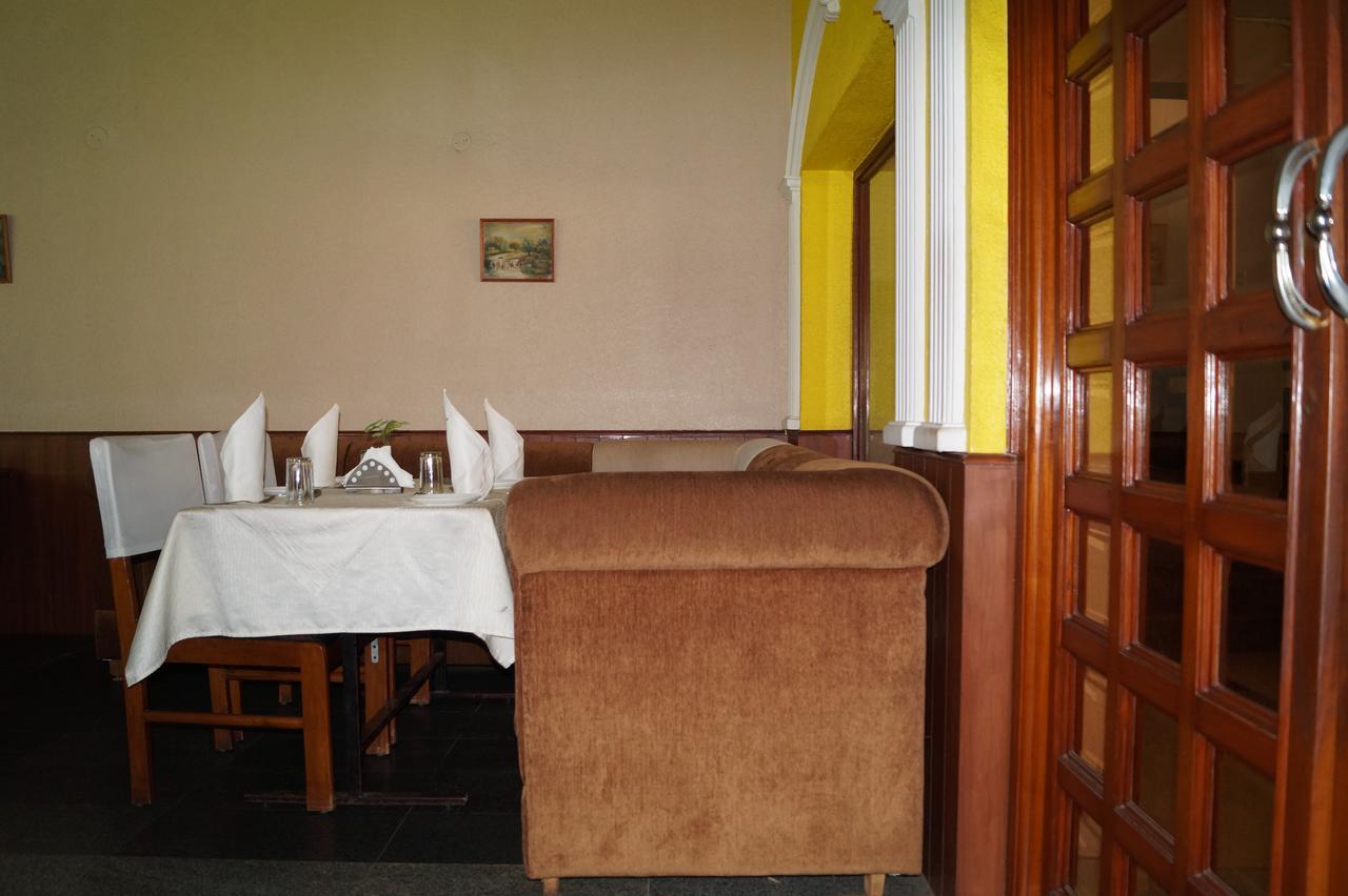Hotel Badami Court Luaran gambar