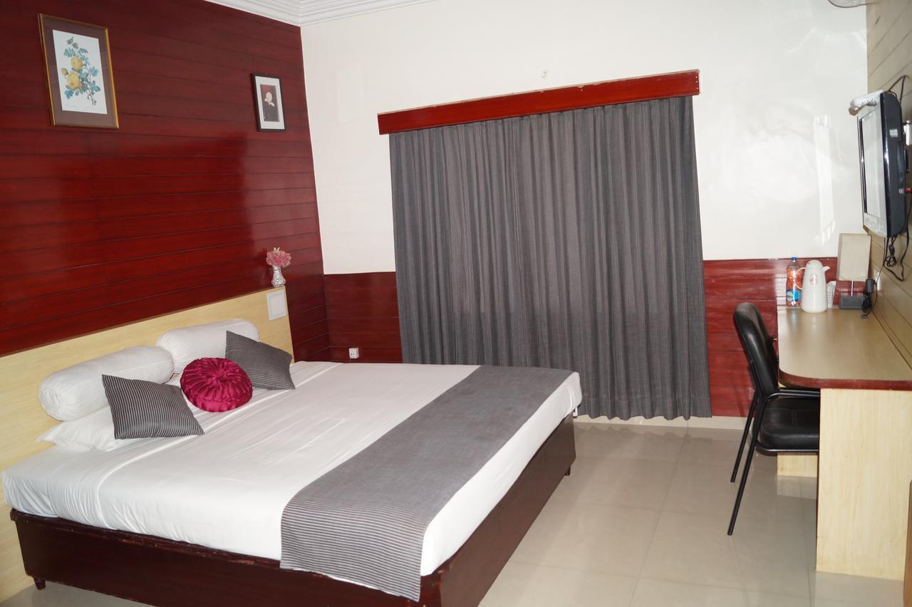 Hotel Badami Court Luaran gambar
