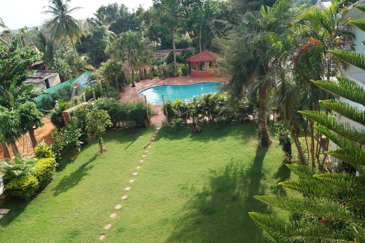 Hotel Badami Court Luaran gambar