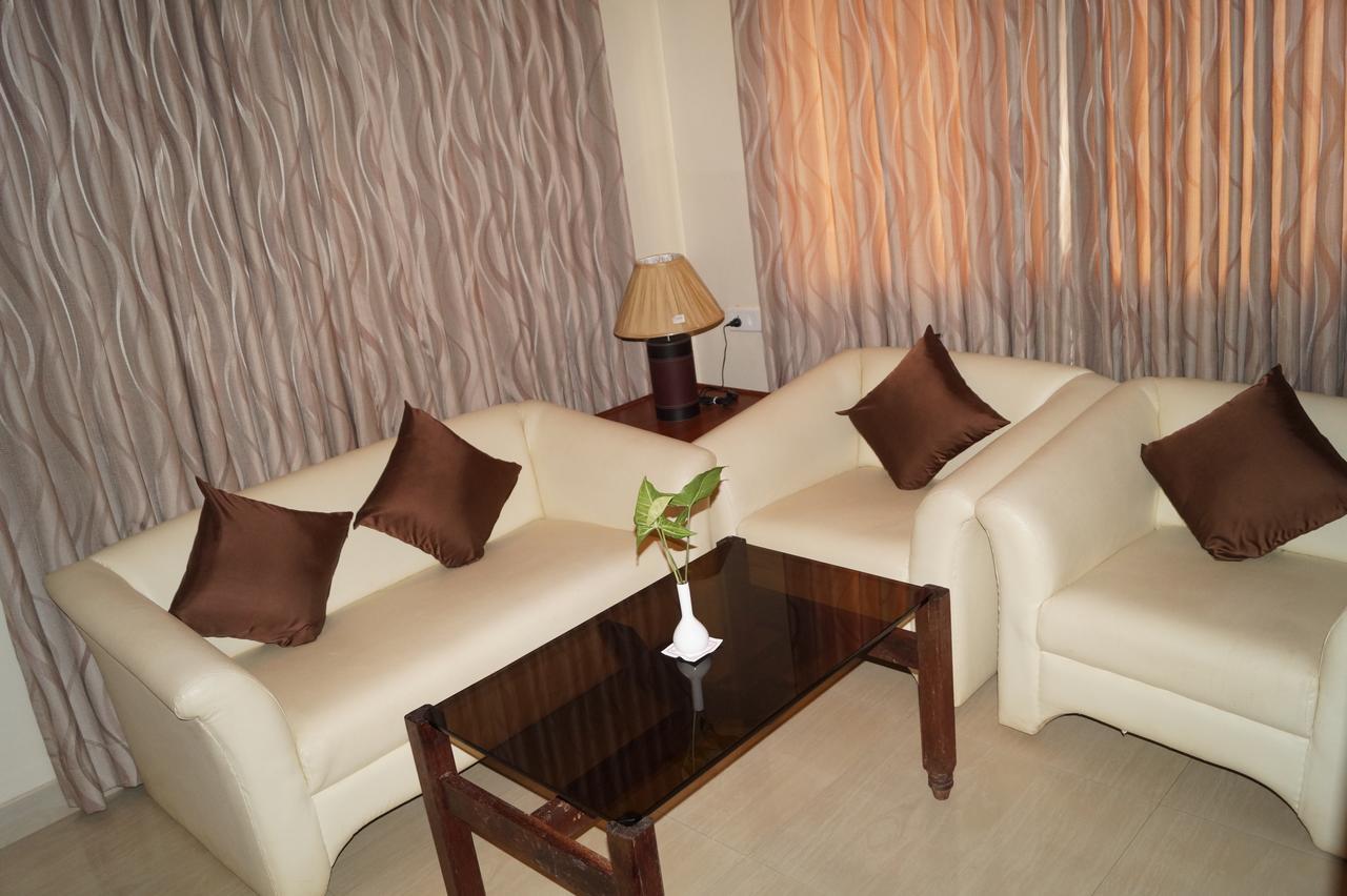 Hotel Badami Court Luaran gambar